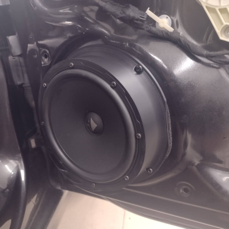 Авто говорители Helix Ci3 W200-S3 за Audi A4 B8 / A5 B8 - Image 5